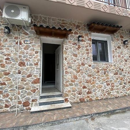דירות אקרנאי Stone House 48 M מראה חיצוני תמונה